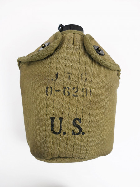 US Army type WW2 repro canteen with cover and cup