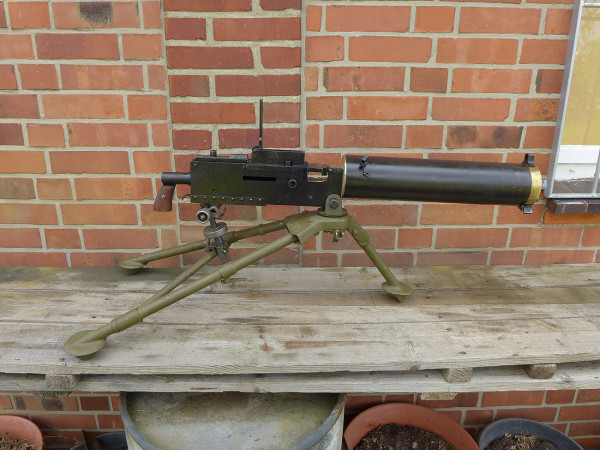 NEW RECEIVED: US model machine gun M-1917 Browning MG water-cooled