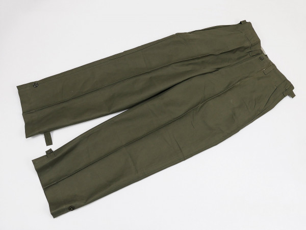 Single piece ORIGINAL US ARMY M-1943 Trousers Field Cotton O.D. W30/I30 Trousers 1947 WW2 / Korea