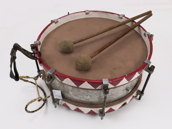 HJ drum marching drum with belt hook