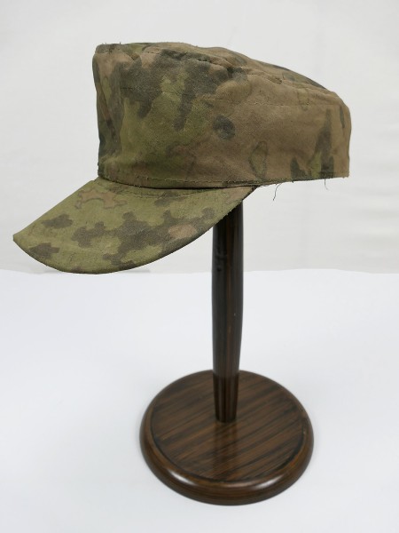 Waffen SS Frontfertigung field cap original fabric oak leaves B spring size 59 camouflage cap from museum