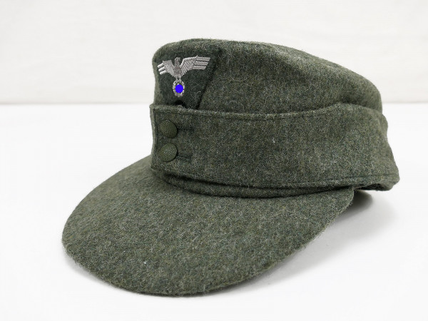 Wehrmacht M43 field cap army size 57 with trapeze effects cap eagle