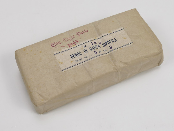 Pack of gauze bandages First aid WK2 first aid kit 18x8cm
