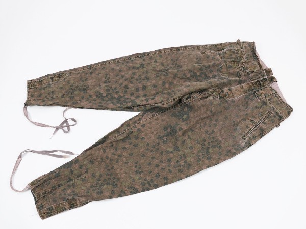 Waffen SS M44 pea camouflage wedge trousers / camouflage trousers Pea Dot 44 PREMIUM museum production KLEIN
