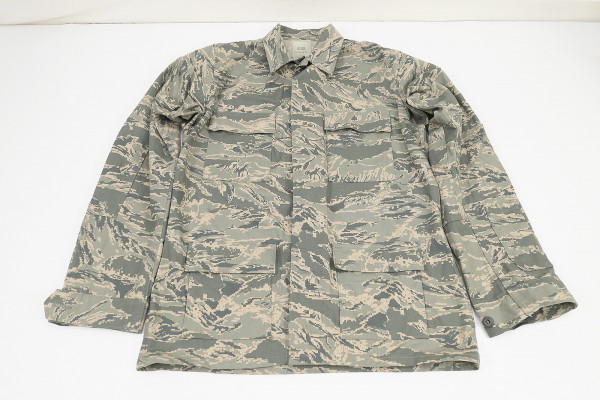 US Coat Man`s Utility Air Force Camouflage Pattern Field Shirt - 40XL