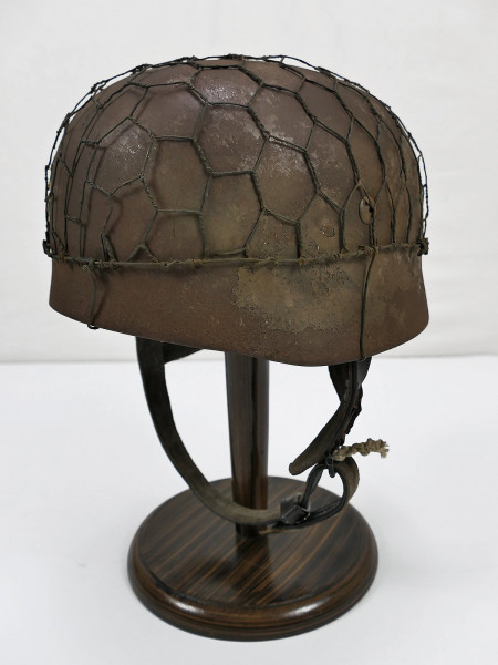 LW paratrooper helmet steel helmet M38 Luftwaffe with chicken wire size 60 paratrooper