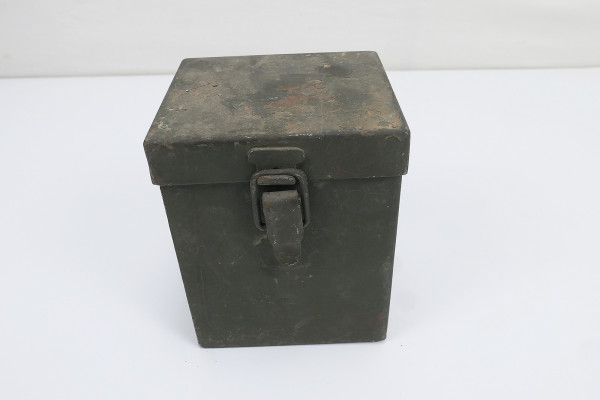 #US ARMY WW2 Carrying Case T42 Metal Case for M4 Sight 60mm Mortar Optics