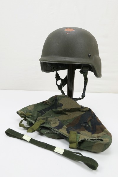 #42 Nato combat helmet Combat Infantry helmet size Medium with Woodland helmet cover + Cateye