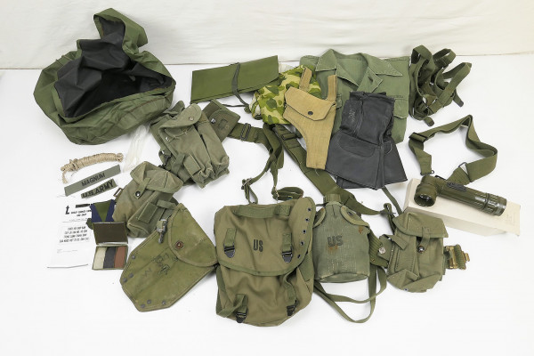 #A Type M-1956 webbing US Army Vietnam Assault Luggage - Pistol Belt Bags Pouches Cover Torch Patches