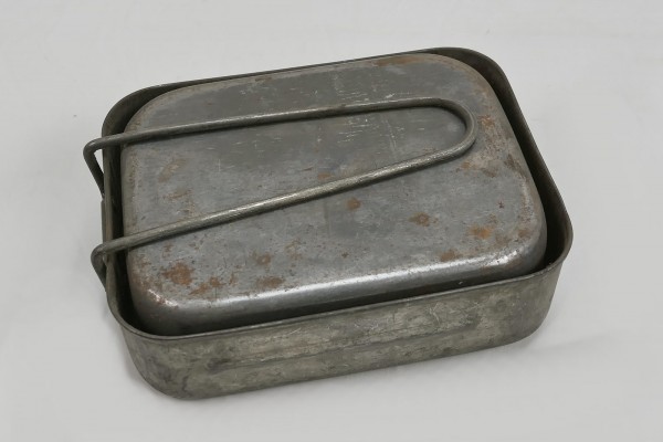 England GB WW2 Mess Kit Dinnerware Cookware 1944