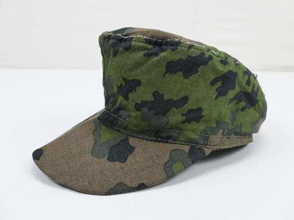 Waffen SS Frontfertigung oak leaf field cap size 59 camouflage cap from museum