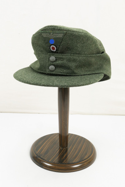 Wehrmacht M43 field cap army size 57 with trapeze cap eagle