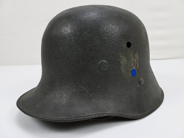 Wehrmacht Army M18 steel helmet horn helmet with inner lining and chin strap