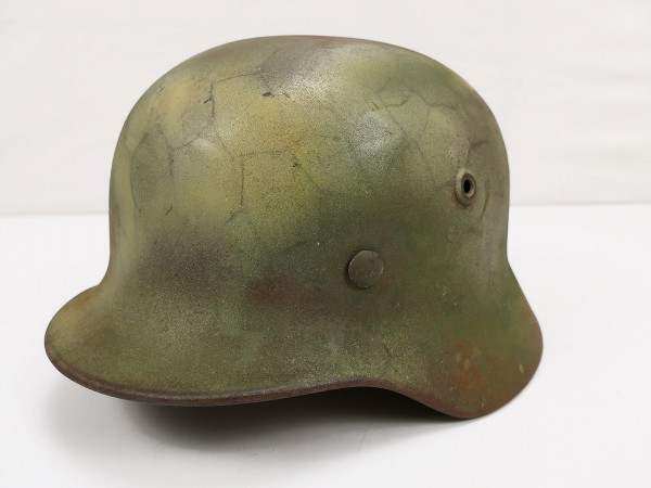 Wehrmacht camouflage steel helmet M40 with helmet lining size 58 grid camouflage helmet from museum