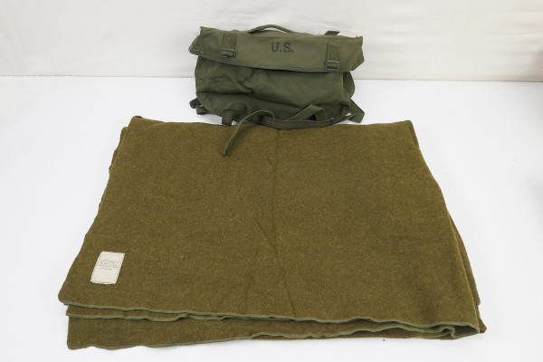 #5 US Pack Field Cargo M-1945 Bag + US Wool virgin Blanket Blanket