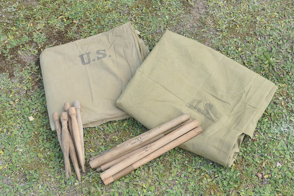 #2 US tent 2x tent canvas shelter tent half 1942 + 2x poles 7x wooden stakes - two-man tent