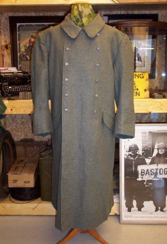 Wehrmacht coat M40 winter coat | Lomax Militaria