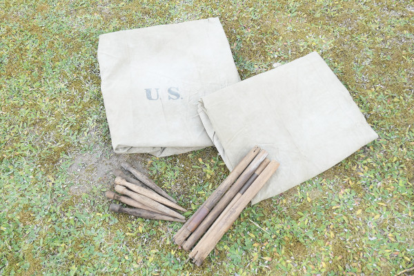 #3 US tent 2x canvas shelter canvas tent half 1942 + 2x poles 7x wooden stakes - two-man tent