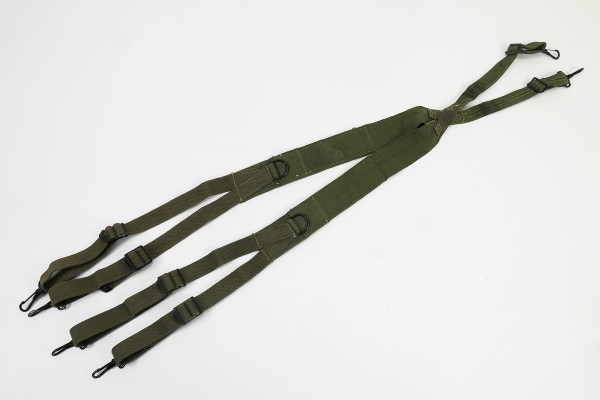 ORIGINAL US ARMY WW2 Suspenders Coupling Carry 1944