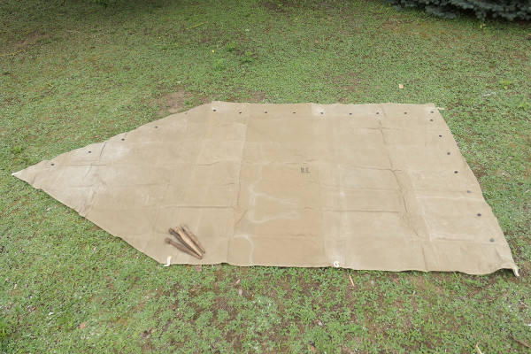 #2 US tent canvas shelter tent half 1942 + 5x wooden stakes