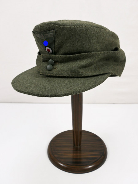 Wehrmacht M43 field cap army size 58 with trapeze cap eagle