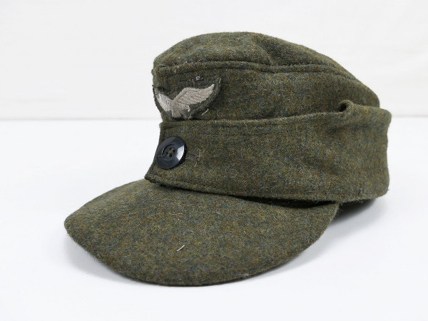 Luftwaffe field division M43 single button field cap size 58 with LW effects from museum resolution