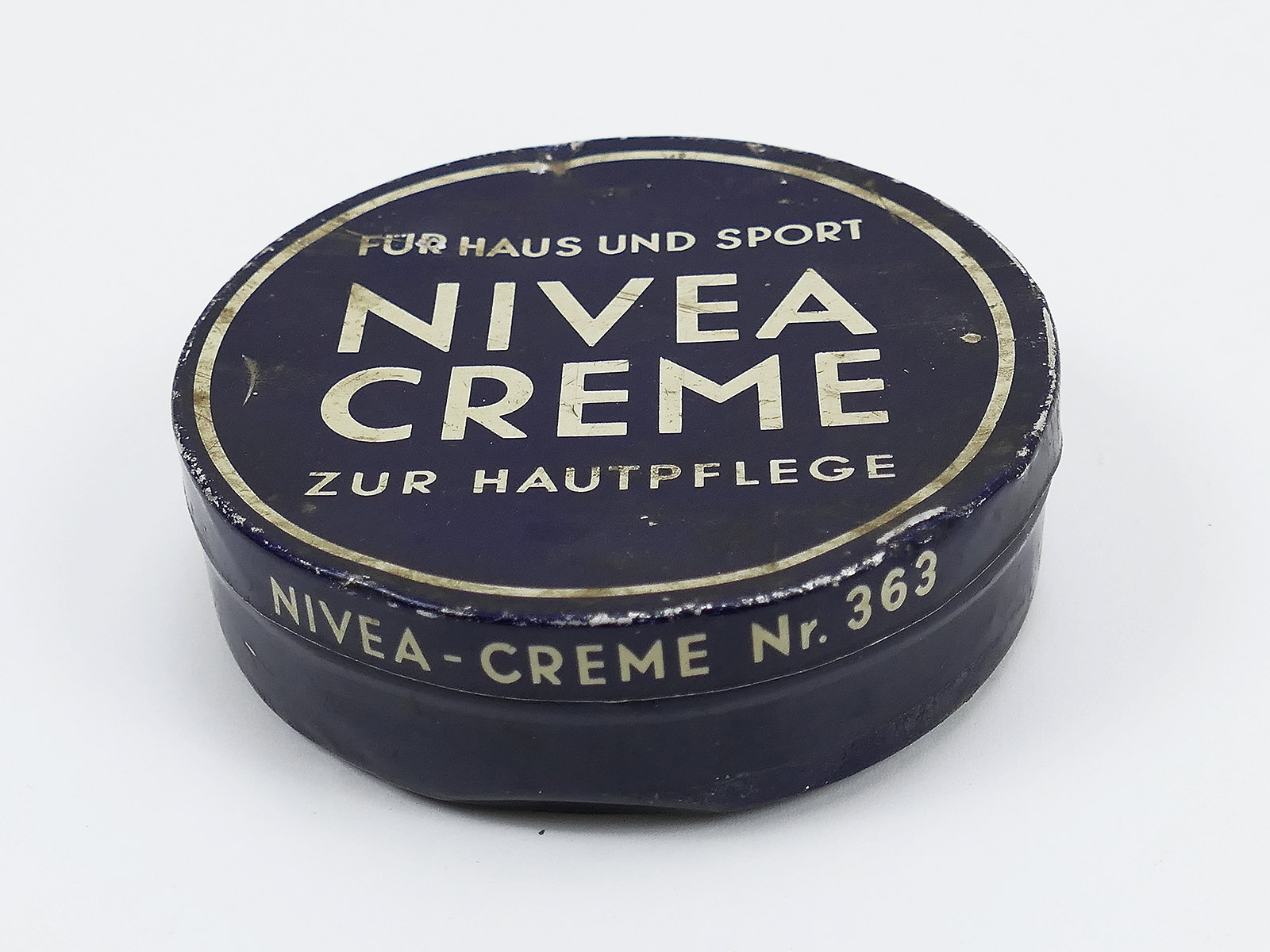 Antique tin can Nivea Creme No.363 RM -.90 tin 30s | Lomax Militaria