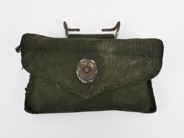 #7 US Army First Aid Kit M-1942 Pouch OLIV first aid kit bag with contents