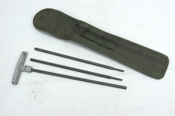 US Army M1 Cleaning Rod + Case 5506573 Cleaning Rod + Bag for 30 Cal.