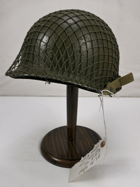 US M1 steel helmet WW2 war production with liner and helmet net