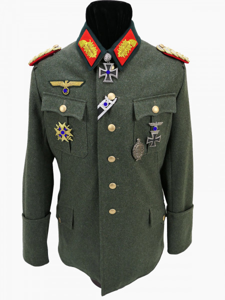 Wehrmacht M36 Uniform Fieldblouse General Gr.50 with Knight's Cross and Spanish Cross fully effektiert