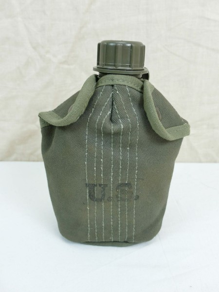 US ARMY WW2 canteen + canteen cover field canteen