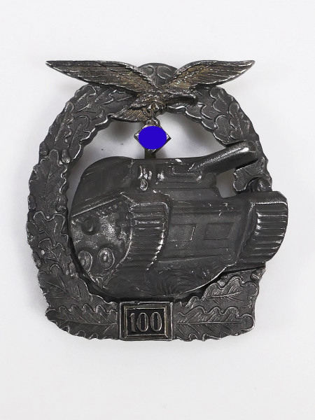 Luftwaffe armored combat badge with mission number 100 multi-part