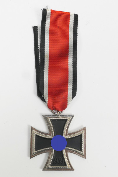 Wehrmacht Iron Cross 1939 2nd class with ribbon EK2