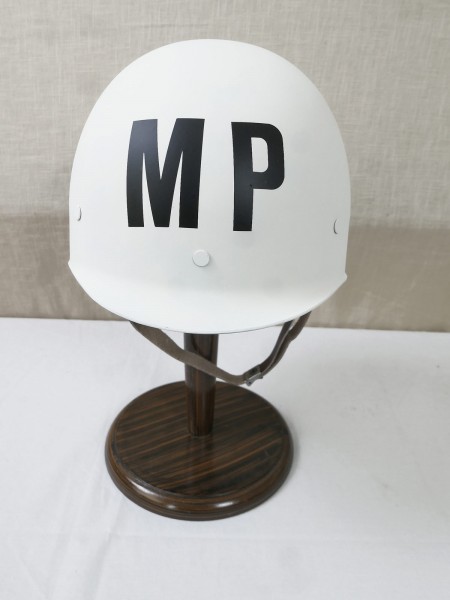US MP Inside Helmet Military Police Liner / Plastic Helmet M1 white Military Police