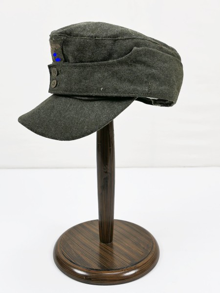 Waffen SS M43 field cap size 57 with trapeze effects from museum liquidation