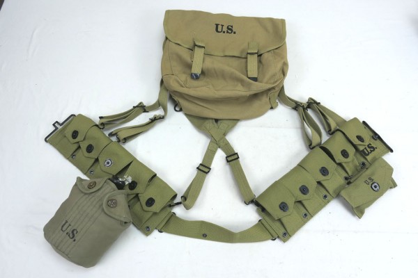 WW2 US Army Assault Pack Equipment Garand M1 Ammo Belt Ammunition Belt Musette Canteen First Aid