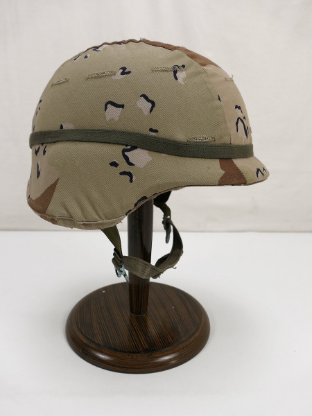 #US ARMY PASGT combat helmet Combat helmet size M with US desert camouflage helmet cover