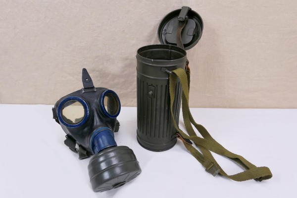 Wehrmacht original gas mask 1944 and filter in gas mask box 1938 with strapping