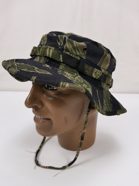 SINGLE PIECE US ARMY Vietnam Tiger Stripe Boonie Bush hat Jungle hat Special Forces LRRP MIKE