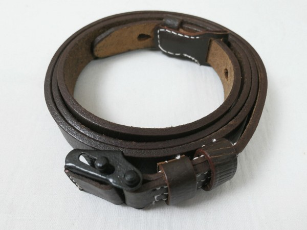 WH Carabiner K98 Strap Brown / Leather Carrying Strap Leather Strap 98K Frog