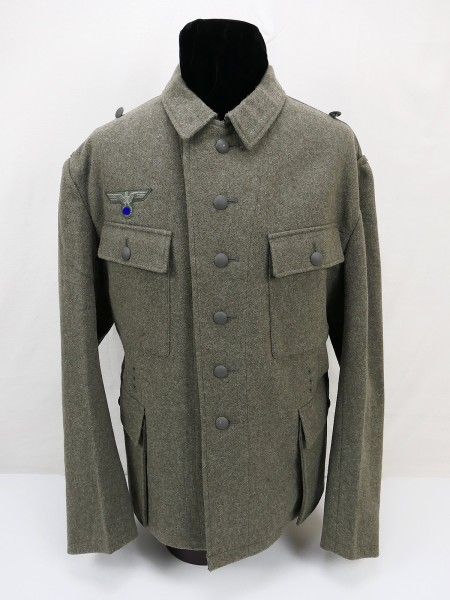 Wehrmacht M43 field blouse uniform with breast eagle size 58