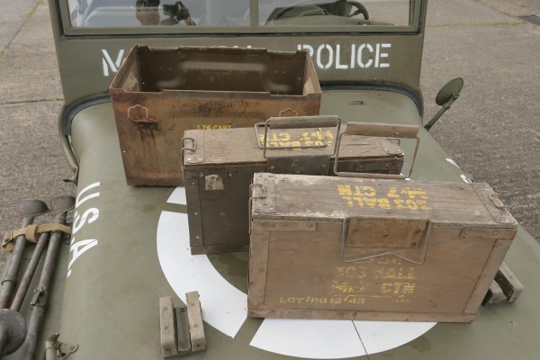 Original WW2 US Army metal transport box + 2x ammunition wooden boxes ammunition boxes 1945