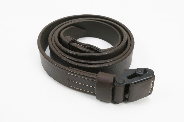 WH Carabiner K98 Carrying Strap Leather Brown / Leather Strap 98K Frog Carrying Strap