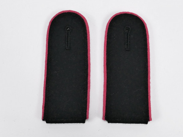 1x pair of Waffen SS epaulettes Panzer (pink) shoulder boards - Janke -