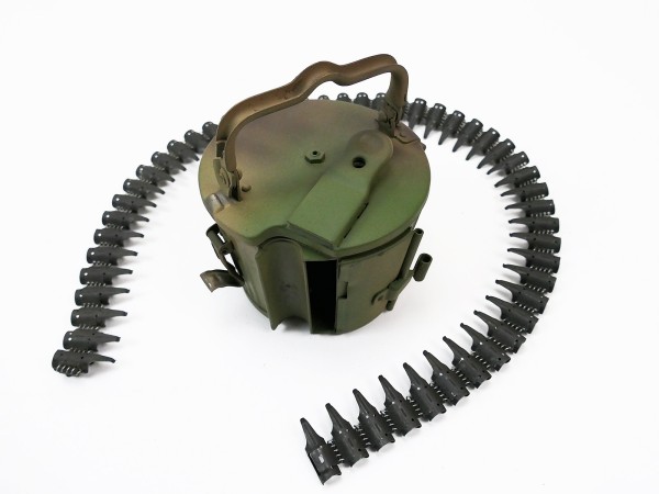 Camouflage belt drum MG42 / MG53 with empty belt 8x 57mm