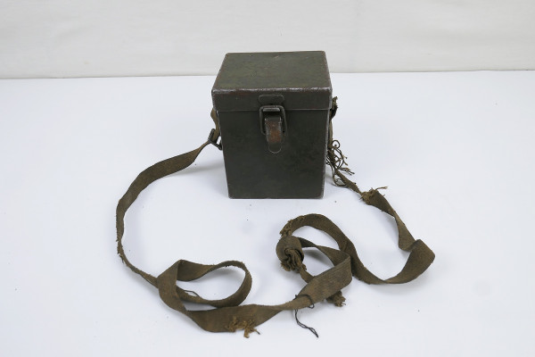 #US ARMY WW2 Carrying Case T42 Metal Case for M4 Sight 60mm Mortar Optics