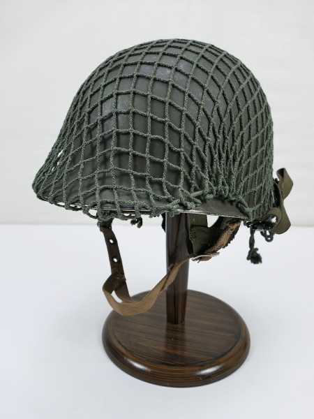 AIRBORNE US ARMY Type M1C steel helmet Vietnam Paratrooper paratrooper helmet with liner