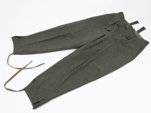 Single piece - Wehrmacht vintage uniform trousers field trousers M43 wedge trousers small to medium size