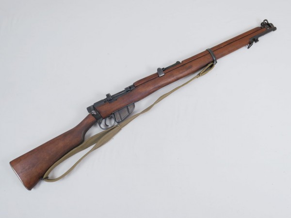 Lee-Enfield Rifle SMLE MK III Deco Model antique film gun with carrying strap